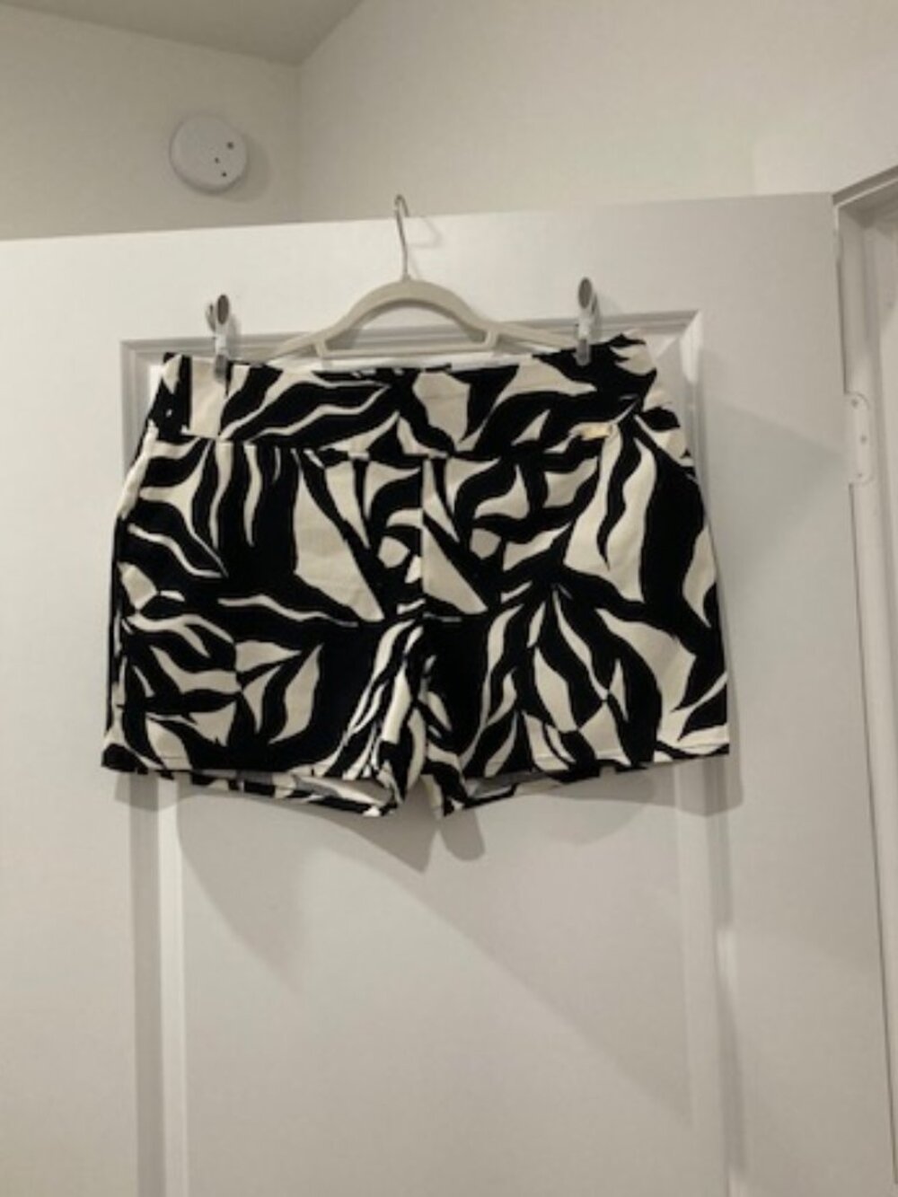 INC International Concepts Shorts